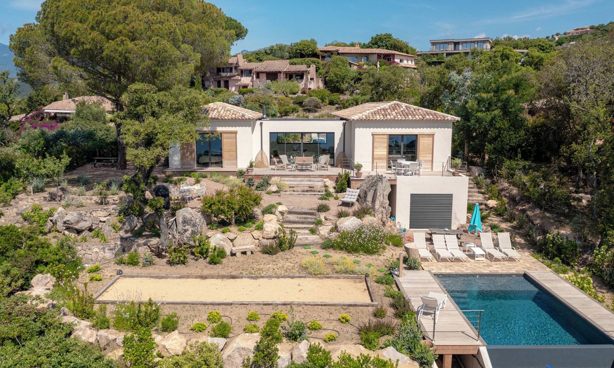 Porto-Vecchio Villa | VILLA VUE IMPRENABLE MER - CORSE DU SUD - MARINA DI FIORI : 8 people