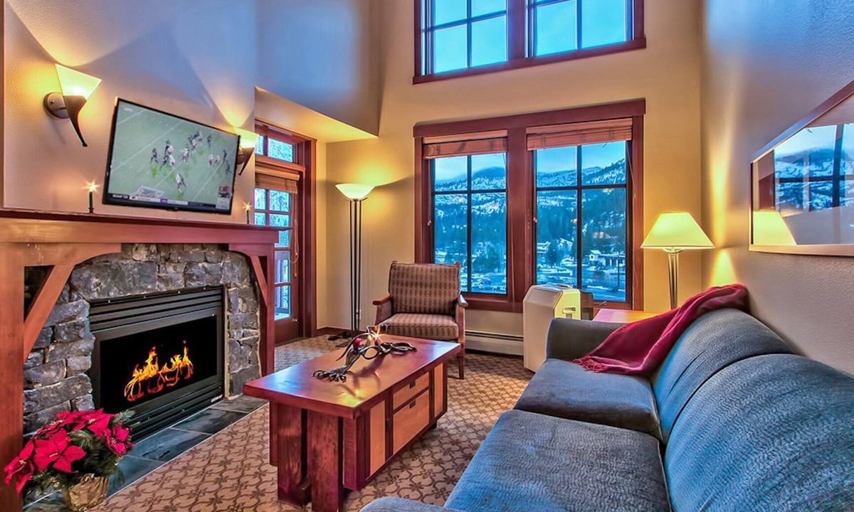 Olympic Valley Condo | Village at Palisades, SlopeSide, Top Floor, Mtn Views, Bright w/Vaulted Ceilings