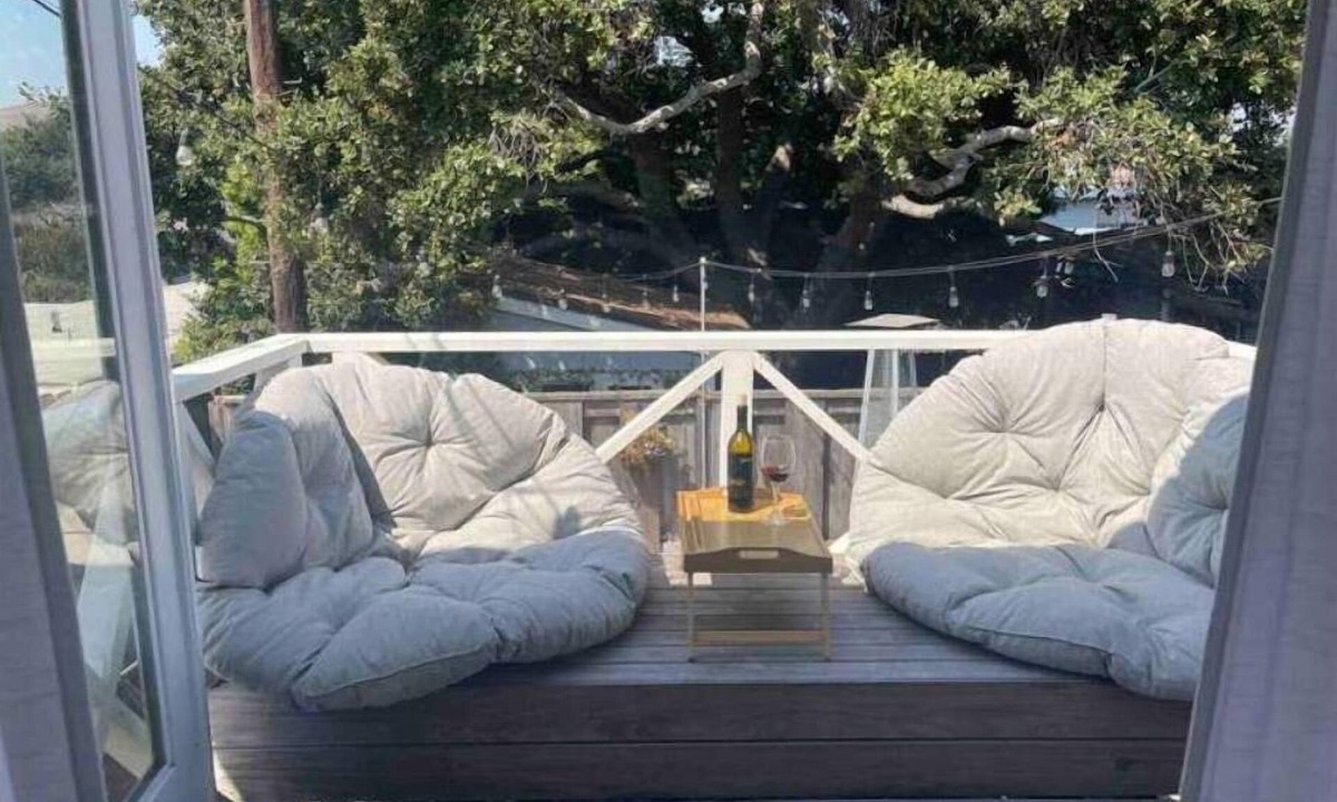 San Luis Obispo Cottage | Walk downtown! Spa Tub+Bikes+Grill | CalPoly+Beach