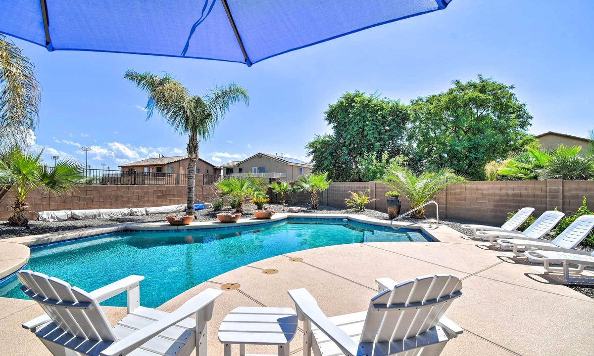 Orchards House | Walk to Surprise Stadium! Villa w/Outdoor Oasis