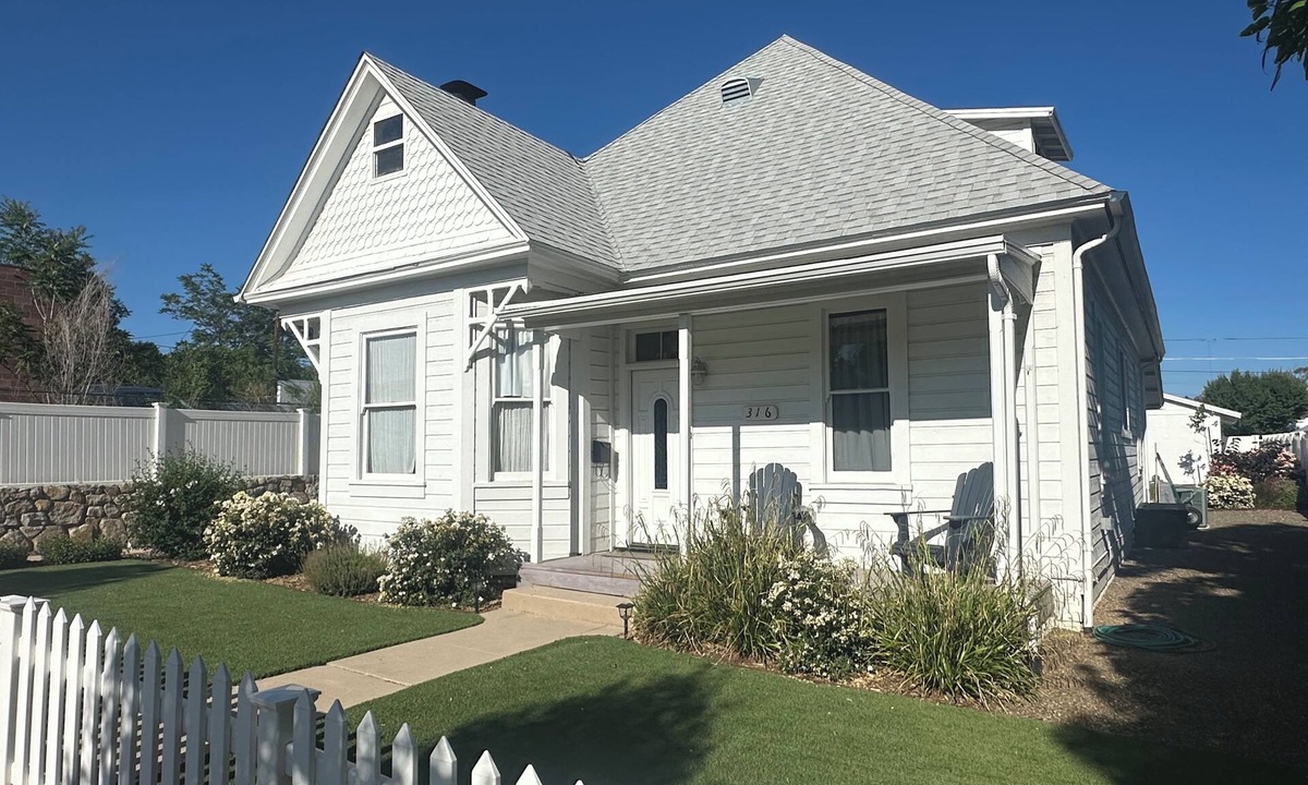 Prescott House | Welcome to Vernon & Vine — Walk to Whiskey Row — Outdoor Paradise —