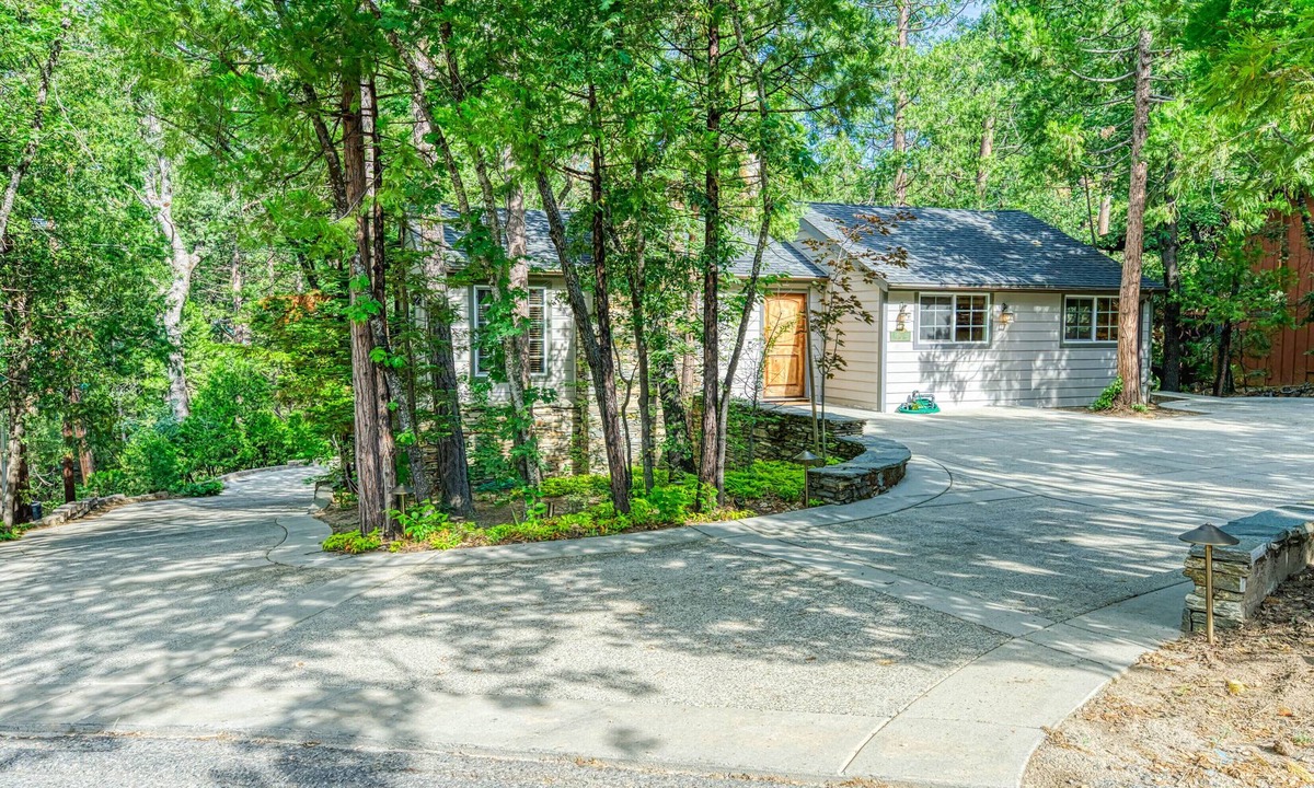 Bass Lake House | Willow Cove + Boat Slip + Dogs Okay