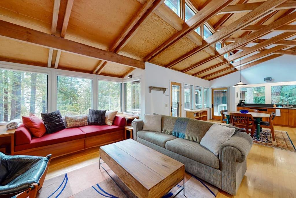 Sea Ranch House | Windsong Redwood Retreat
