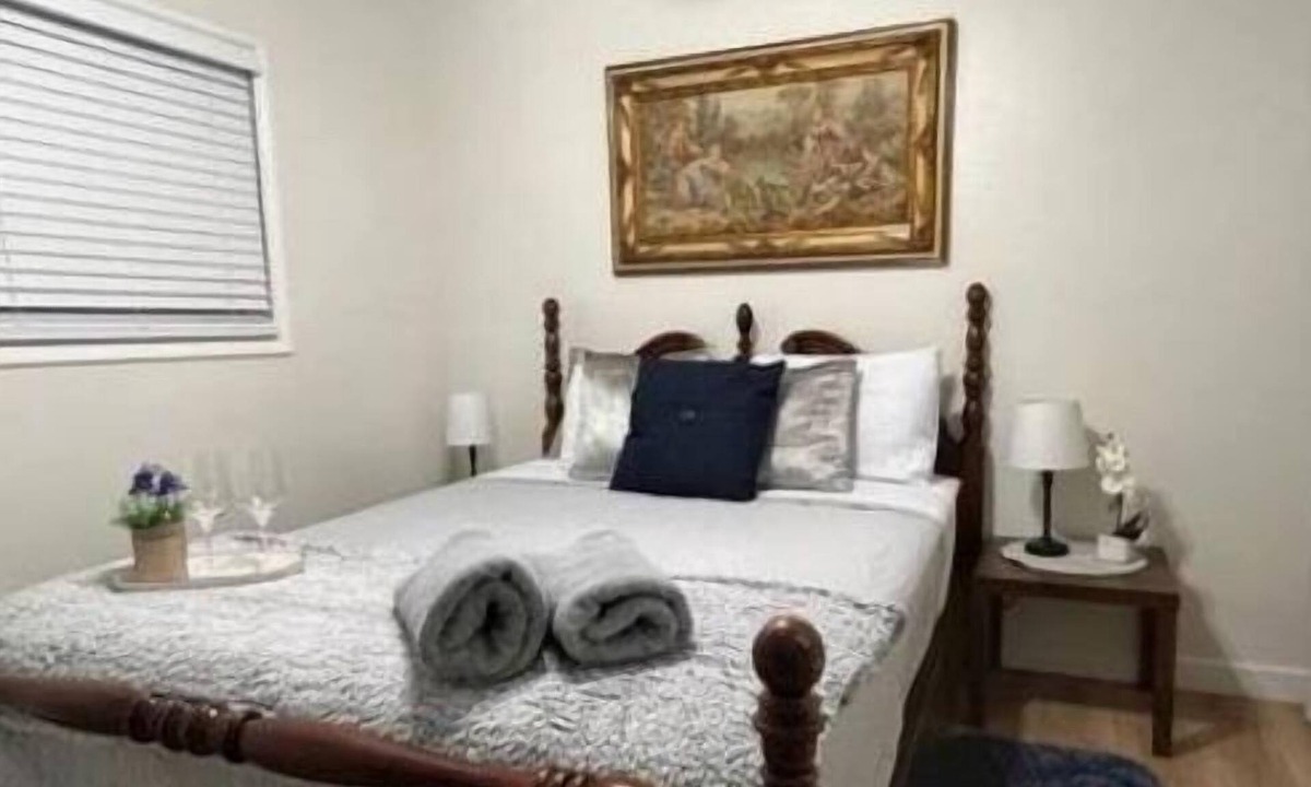 Rialto House | Wonderful Sage 3 Beds, 1 Baths Home in Rialto, CA
