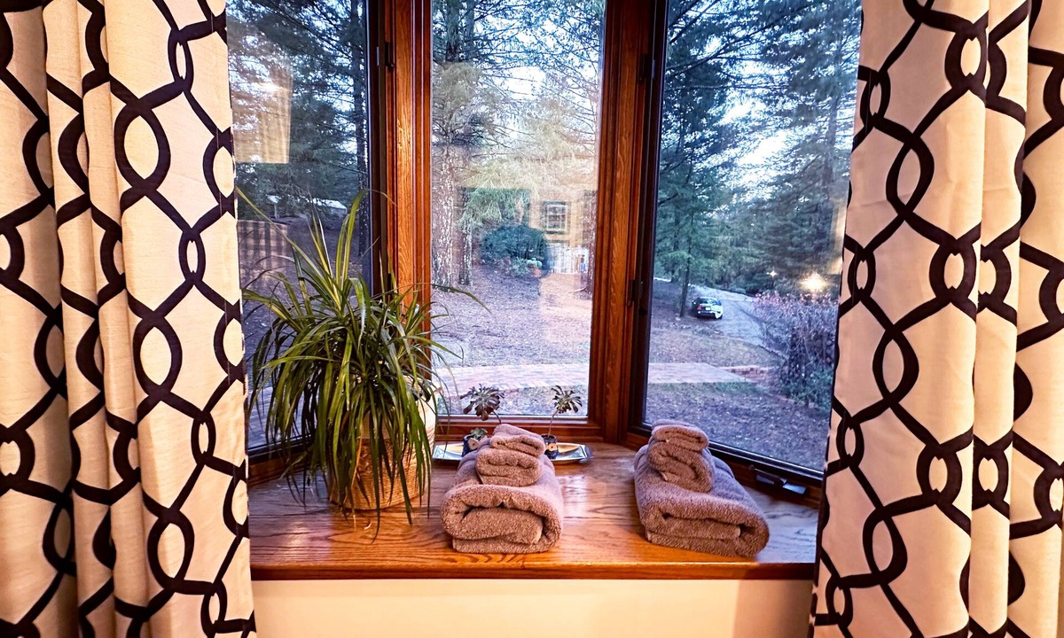 Santa Cruz House | Zen Redwood Santa Cruz Retreat