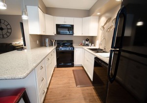 PRESCOTT GETAWAY, HISTORIC DOWNTOWN PRESCOTT, SPECTACULAR REMODEL!!!