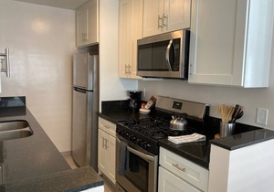 Westside turnkey 2 bd apt #6