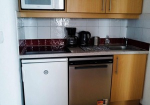 Wifi, 2nd floor, swimming pool, balcony, fireplace or stove, parking, tv, ski locker, 39m²