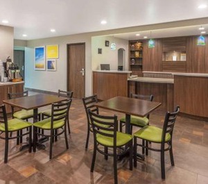 Days Inn 