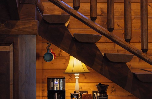 Idyllwild Cabin | 1.5-acre creekside estate! Features a new yoga deck, Sundance spa, 3 King suites, AC & walk to town.