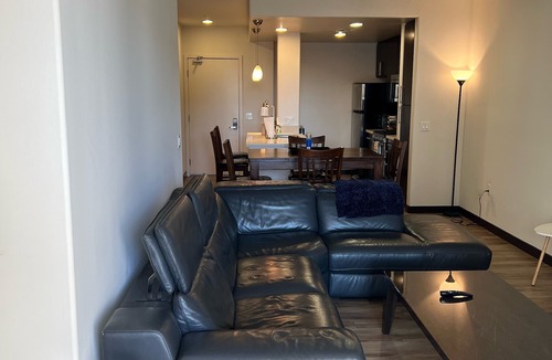 Beverly Hills Apartment | 1 BD - 1 BR LUX West Hollywood: Pool/Parking/Gym