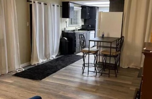 Canyon Lake House | 1 bed Mobile home 4 longer stays #1