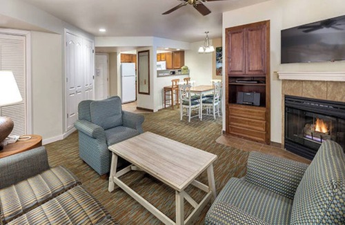 Round Hill Village Condo | 1 Bedroom Deluxe Condo w/Kitchen, Lake Tahoe, South Shore Resort!