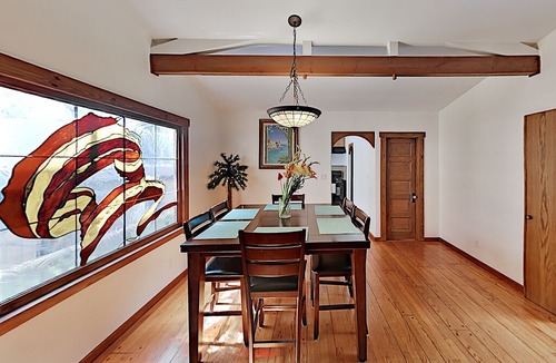 Marina Peninsula House | 1 Block to Beach! Venice Cottage with Carport, Fireplace & 8-Burner Grill