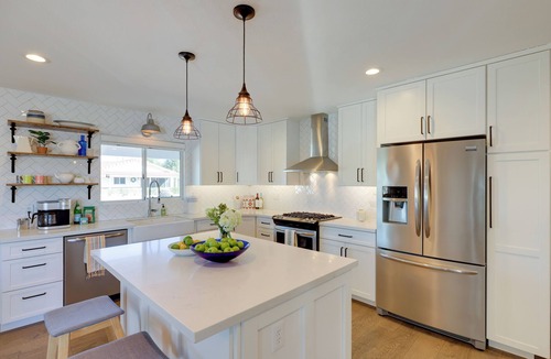 Southwest Village House | 1 Mi to Old Town: Family Home w/Pool & Patio