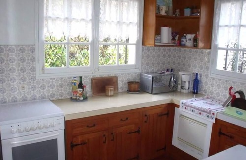 Ares House | 115m2 house with large garden near the beach St Brice