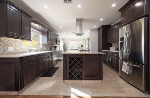 Encino House | 160 - Prestigious Encino Home | Gated & Lush