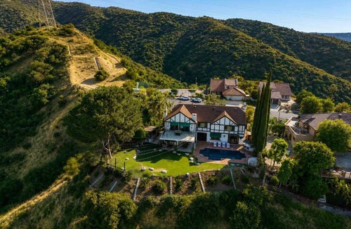 Encino House | 195-Encino Lux Hills Estate | Lake View, Pool, Spa