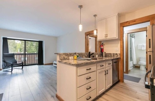 Olympic Valley Apartment | 1b1b condo in the Heart of Olympic Valley