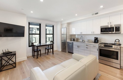 Inner Mission Condo | 1BR Condo w A/C, Rooftop Deck - San Francisco Life Real Estate