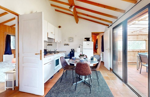 Sainte-Alvere House | 2 bedroom awesome home in Val de Louyre et Caude