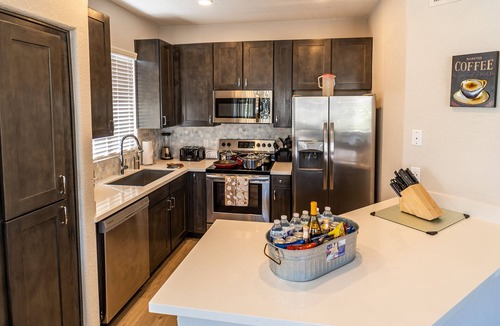 Kierland Condo | 2 Bedroom/2 Bath Condo in Kierland - Close to Dining, Shops & Golf
