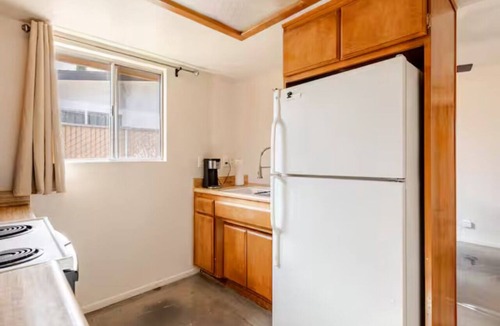 Yucca Valley Apartment | 2-Bedroom Apartment in Marvelous Yucca Valley with AC