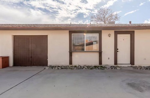 Yucca Valley Apartment | 2-Bedroom Apartment in Marvelous Yucca Valley with AC