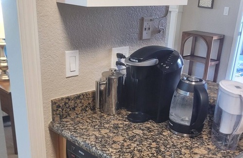 Rancho Cordova Condo | 2-bedroom condo in a quiet gated community: easy access to American River