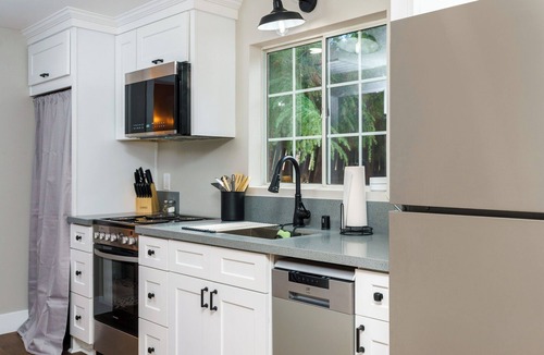 Alpine Cottage | 2-bedroom cottage just 7 minutes from Viejas Casino