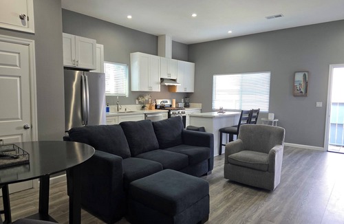 Stockton House | 2 bedroom house in peaceful San Diego