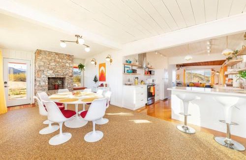 Yucca Valley Apartment | 2 Epic Houses, 10 Acres, Views