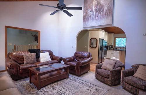 Pollock Pines House | 2 Levels of house for privacy and togetherness.