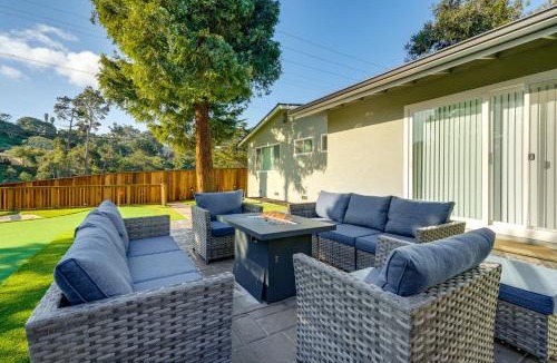Del Rey Oaks House | 2 Mi to Beach: Home w/Patio in Del Rey Oaks!