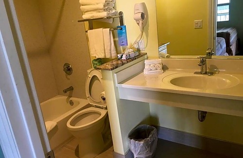 Fairfield Hotel | 2-Star Hotel ∙ Travelodge by Wyndham Fairfield/Napa Valley