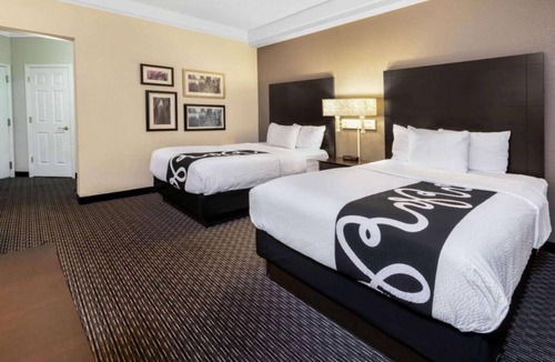 Superstition Springs Hotel | 2 x 2 Double Beds ADA Rm at La Quinta Inn by Wyndham Mesa Superstition Springs