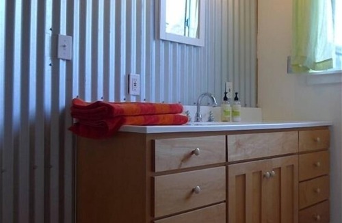 Redwood Valley House | 200 Acre Modern Mendocino Hot Springs Escape