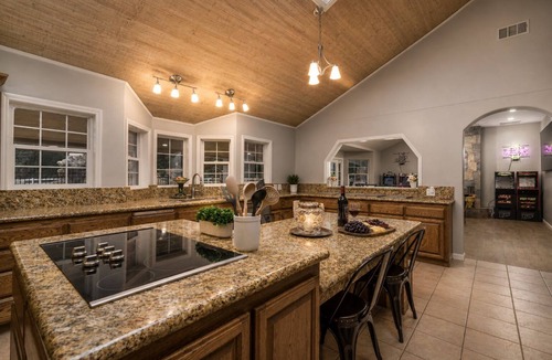 Murrieta House | 25% Off July 20-23! Great 4 Families Pool, Hot Tub