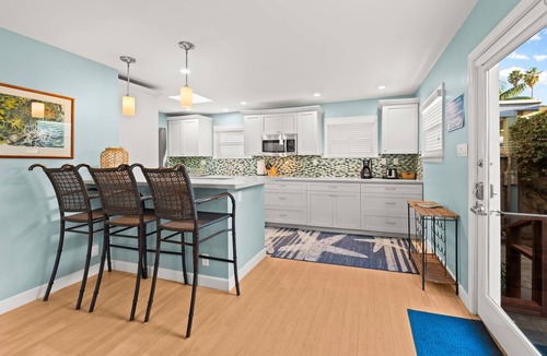 Pierpont Bay House | 25% Off July 28&29 Perfect 4 Families Walk 2 Beach