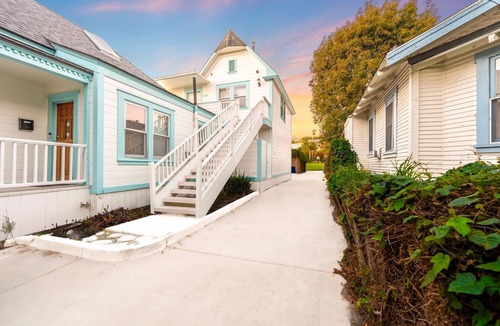Ventura House | 25% Off July WkDays! Amazing Reviews, Walk 2 Beach