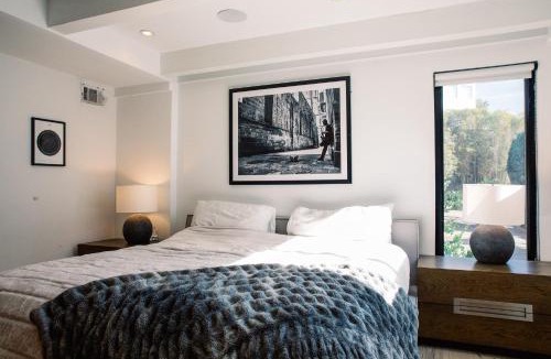 Hollywood Hills West Villa | 2BR Luxury Villa in West Hollywood with Private Pool