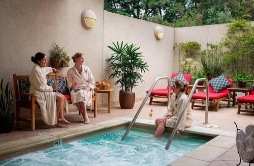 Napa Apartment | 2BR Napa Getaway Side-by-side Condos Golf View