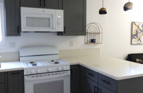 Los Angeles House | 3 Bedroom 2 Bath Gated Oasis- Ultimate Privacy and Peace