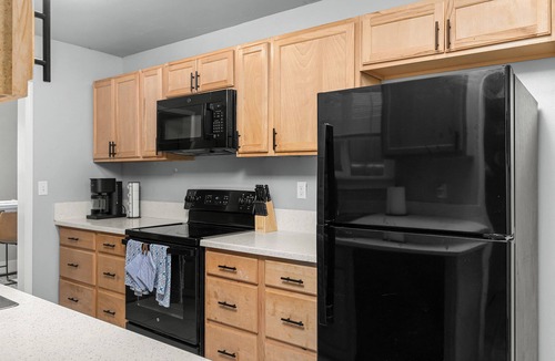 Chico House | 3-bedroom house in welcoming Chico down the street from Enloe Hospital