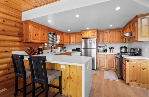 Big Bear Lake Cabin | 3 Cubs Lakefront Cabin