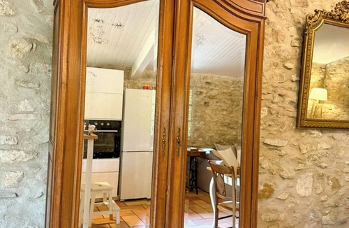 Apt House | * 3 Star charming Provençal house in the countryside, with pool & nature