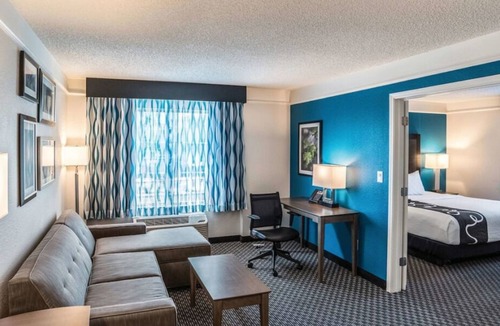 Ahwatukee Foothills House | 3 x King Bed Deluxe Suite at La Quinta Inn & Suites by Wyndham Phoenix Chandler