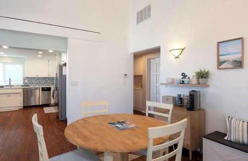 Hollywood House | 3371O Casa Del Mar - Oceanfront 4BR/3BA Beachfront Retreat in Hollywood Beach