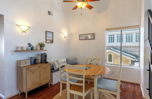 Hollywood House | 3371O Casa Del Mar - Oceanfront 4BR/3BA Beachfront Retreat in Hollywood Beach