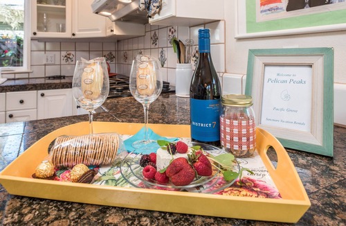 Pacific Grove House | 3743 Pelican Peaks ~ Near Aquarium, Beach & Town